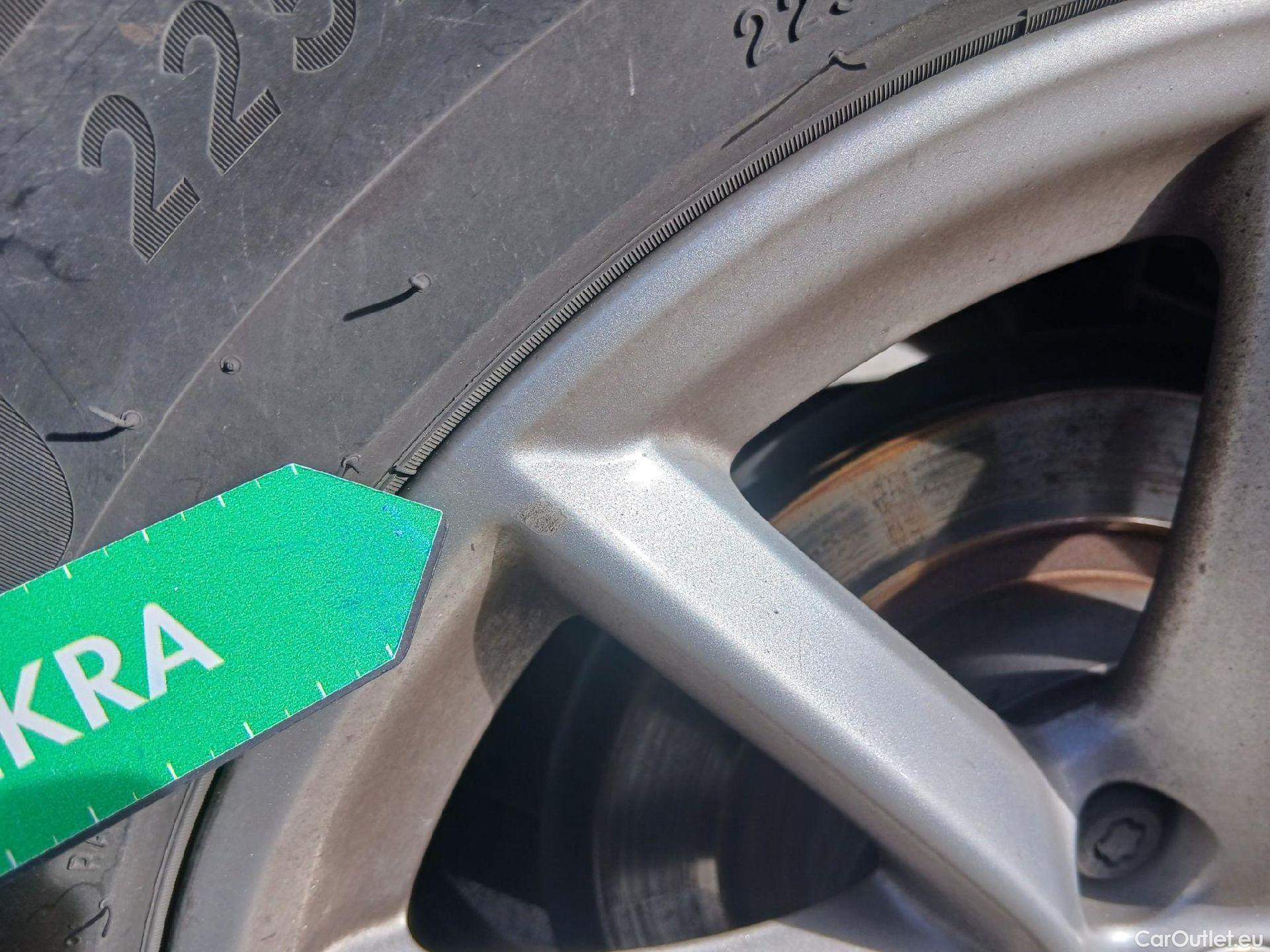  Bmw  X1 BMW  / 2015 / 5P / todoterreno sDrive16d #16