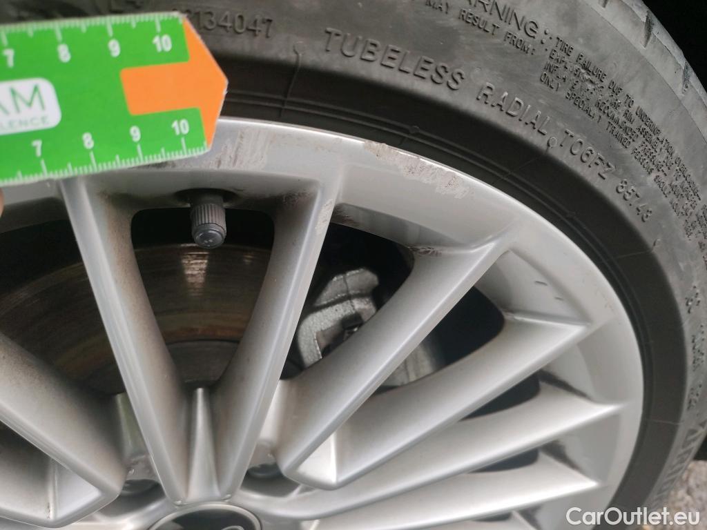  Audi  A3 AUDI  / 2020 / 5P / berlina con portón Sportback Advanced 35 TDI 110kW S tronic #16