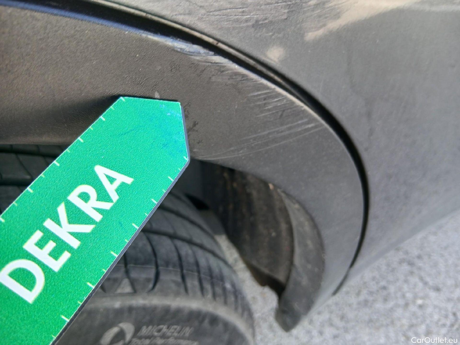  Bmw  X1 BMW  / 2015 / 5P / todoterreno sDrive16d #41