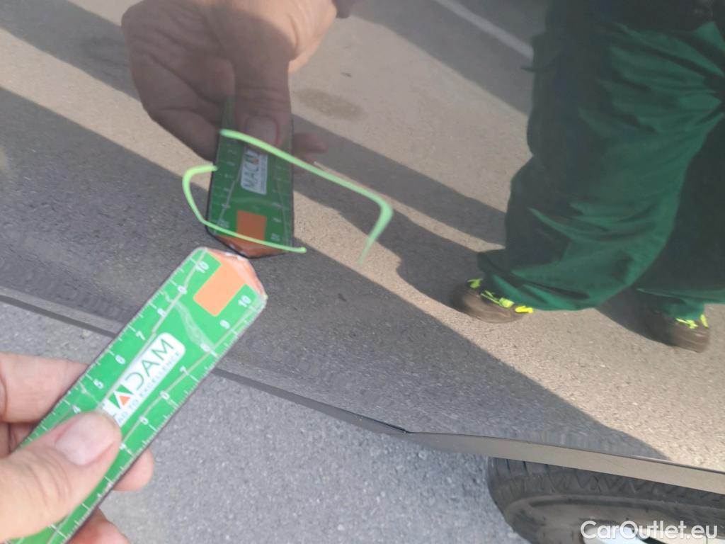  Bmw  X2 BMW  / 2017 / 5P / todoterreno sDrive18d (AC) #16