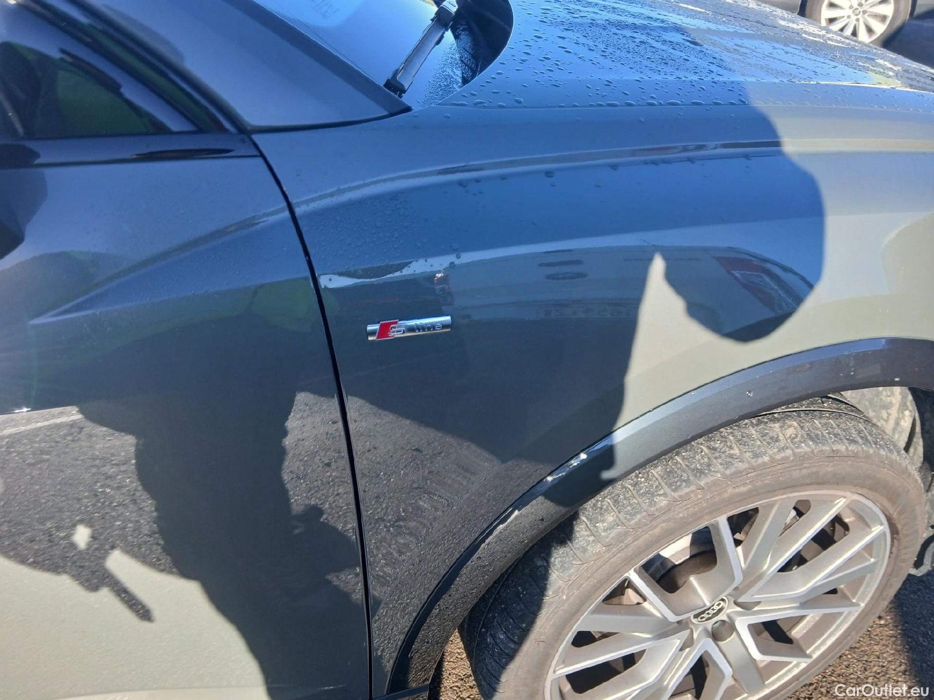  Audi  Q3 AUDI  Sportback / 2019 / 5P / todoterreno 45 TFSI 180kW S tronic Quattr Black Line #25