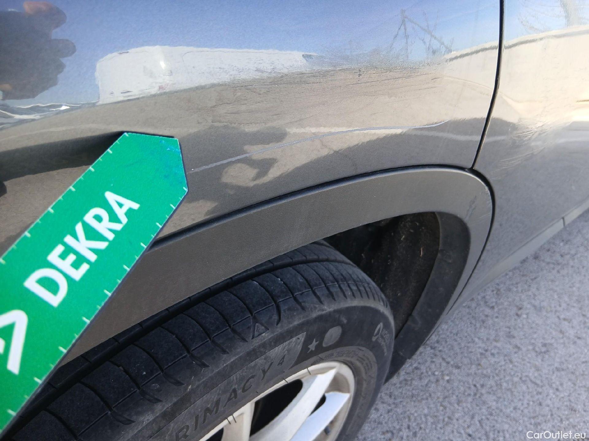  Bmw  X1 BMW  / 2015 / 5P / todoterreno sDrive16d #40