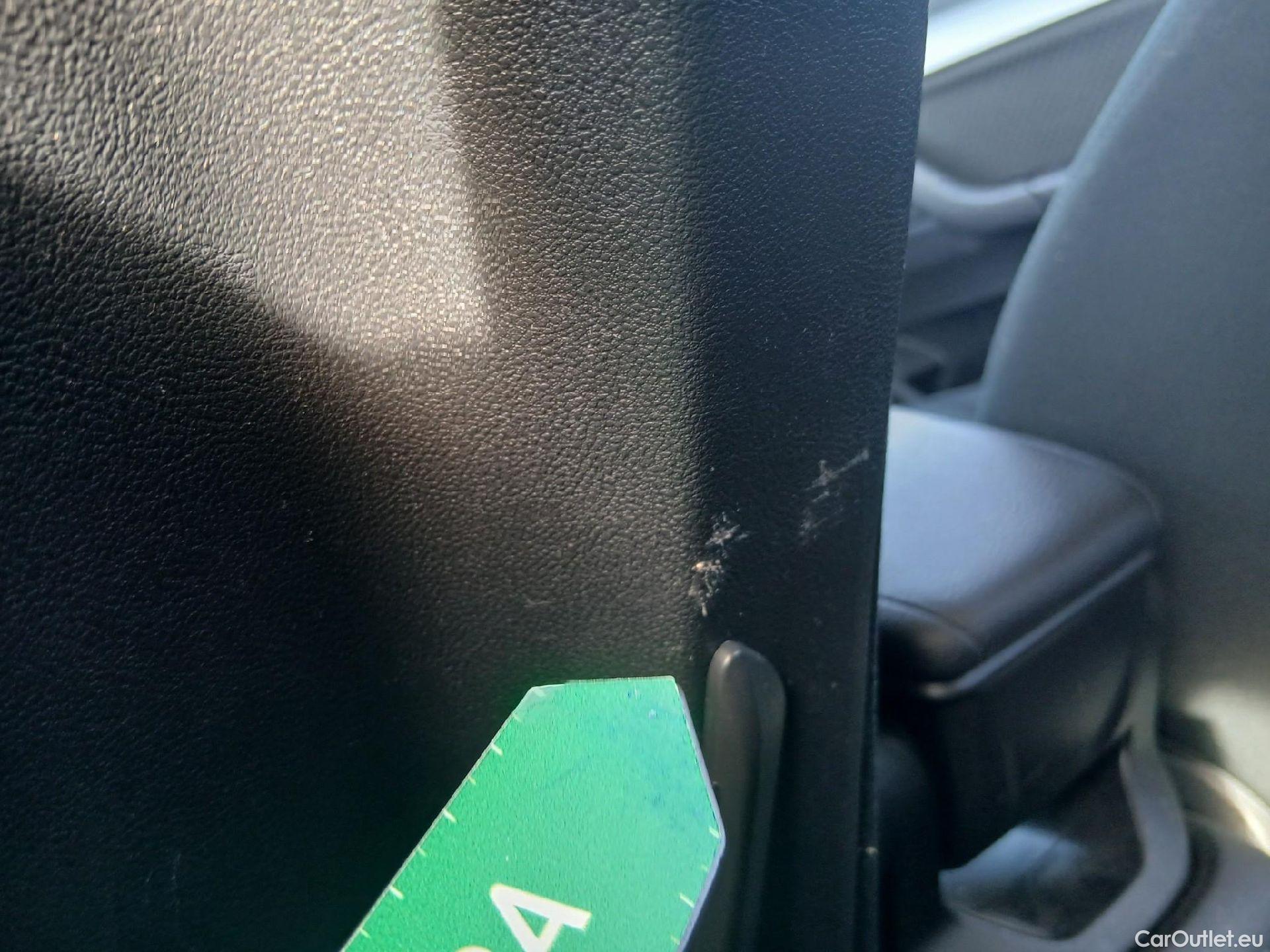  Bmw  X1 BMW  / 2015 / 5P / todoterreno sDrive16d #24