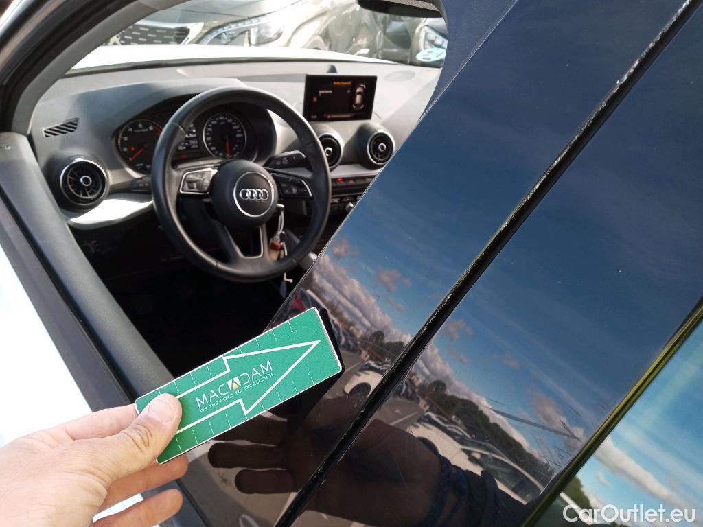  Audi  Q2 AUDI  / 2016 / 5P / todoterreno Design 30 TFSI 85kW (116CV) #26