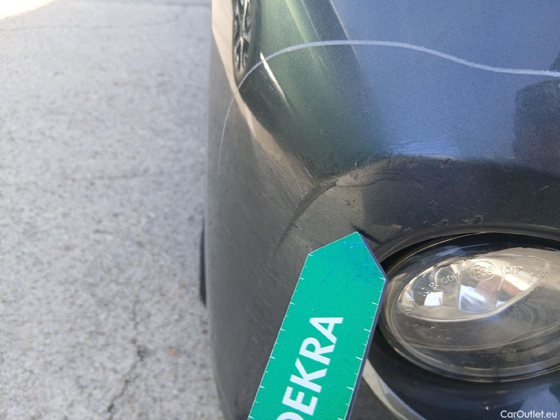  Bmw  X1 BMW  / 2015 / 5P / todoterreno sDrive16d #3