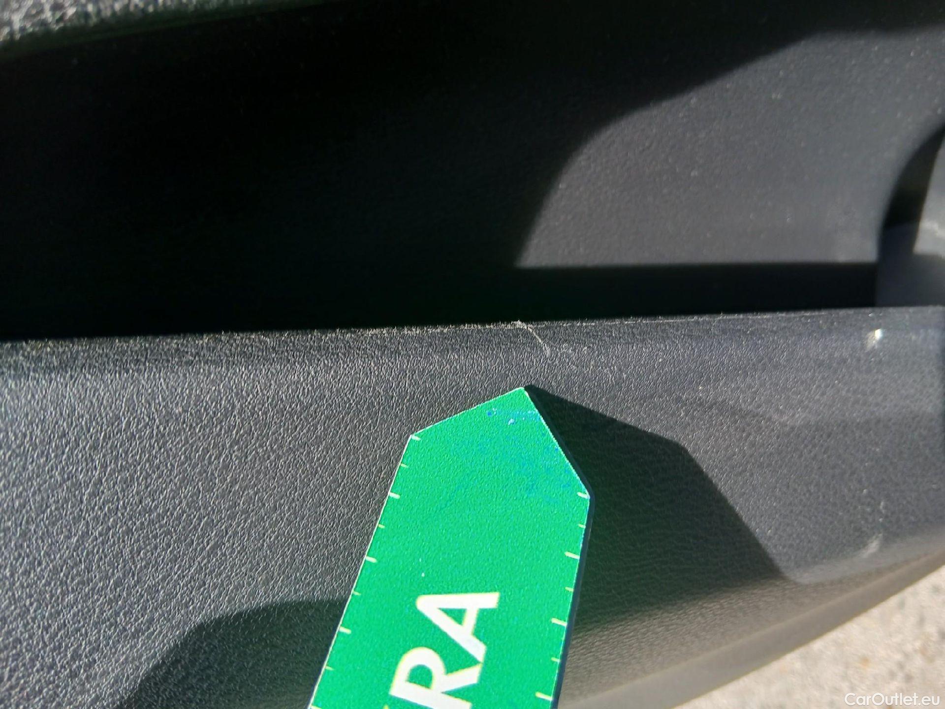  Bmw  X1 BMW  / 2015 / 5P / todoterreno sDrive16d #26