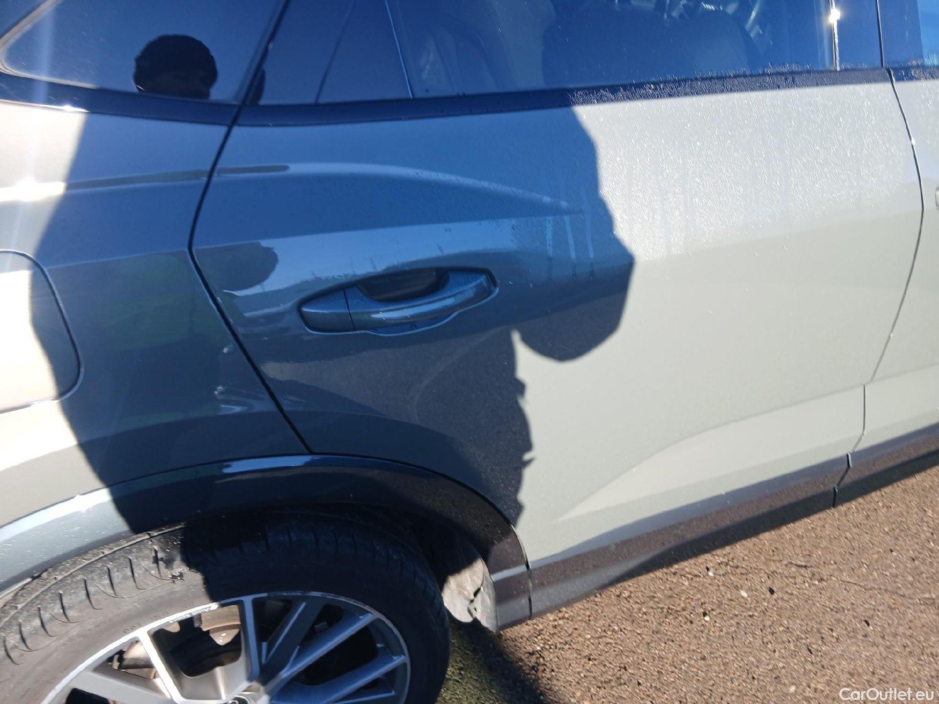  Audi  Q3 AUDI  Sportback / 2019 / 5P / todoterreno 45 TFSI 180kW S tronic Quattr Black Line #22