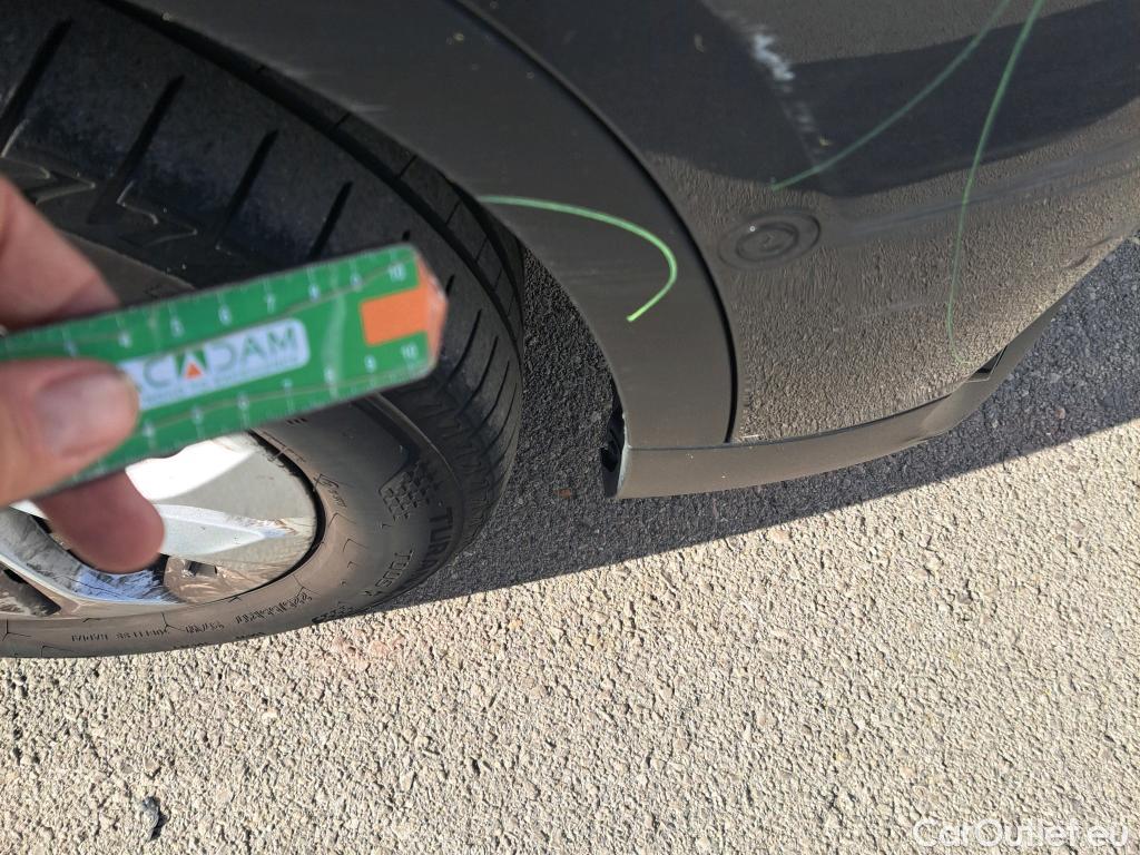  Bmw  X2 BMW  / 2017 / 5P / todoterreno sDrive18d (AC) #33