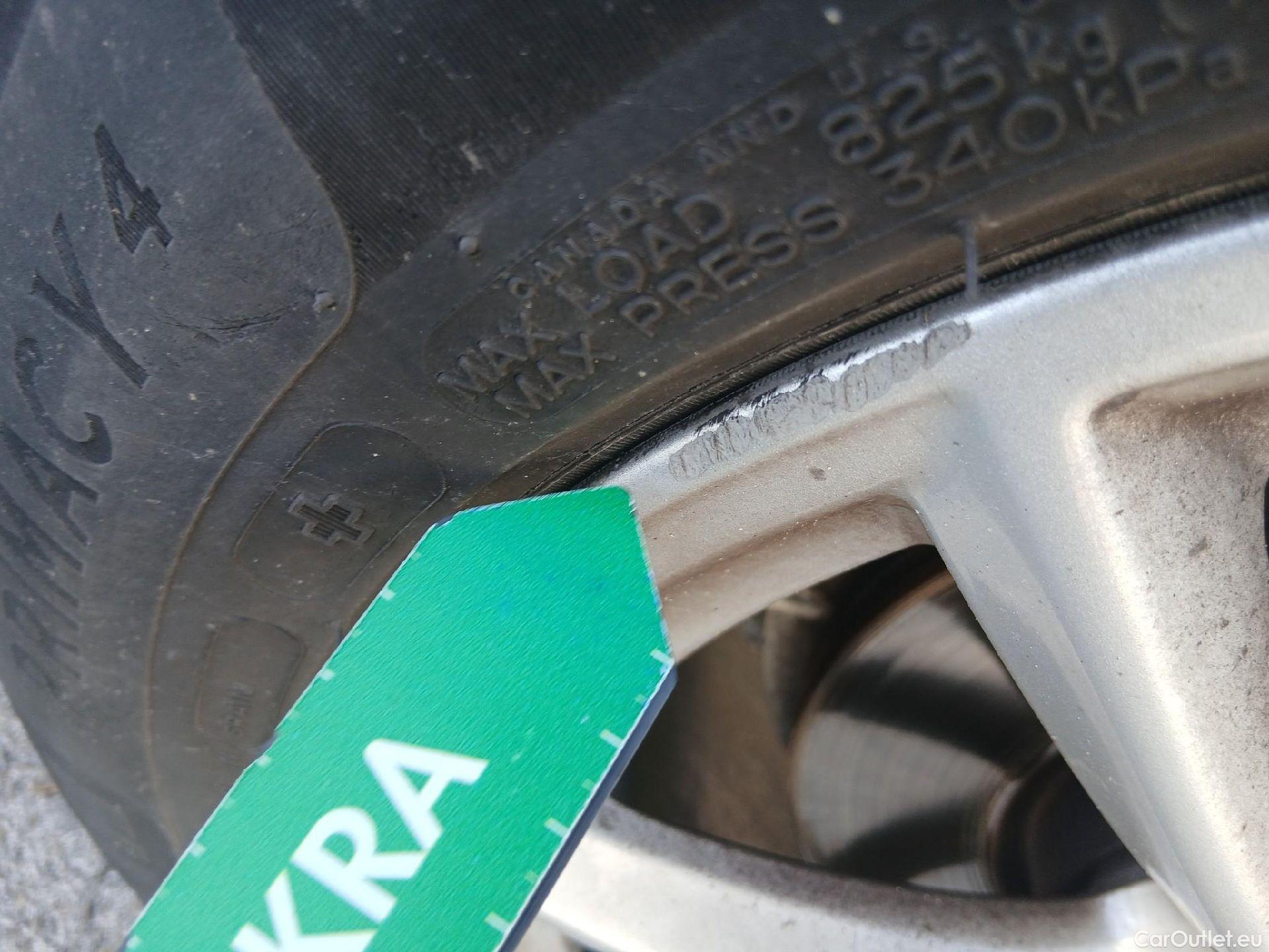  Bmw  X1 BMW  / 2015 / 5P / todoterreno sDrive16d #49