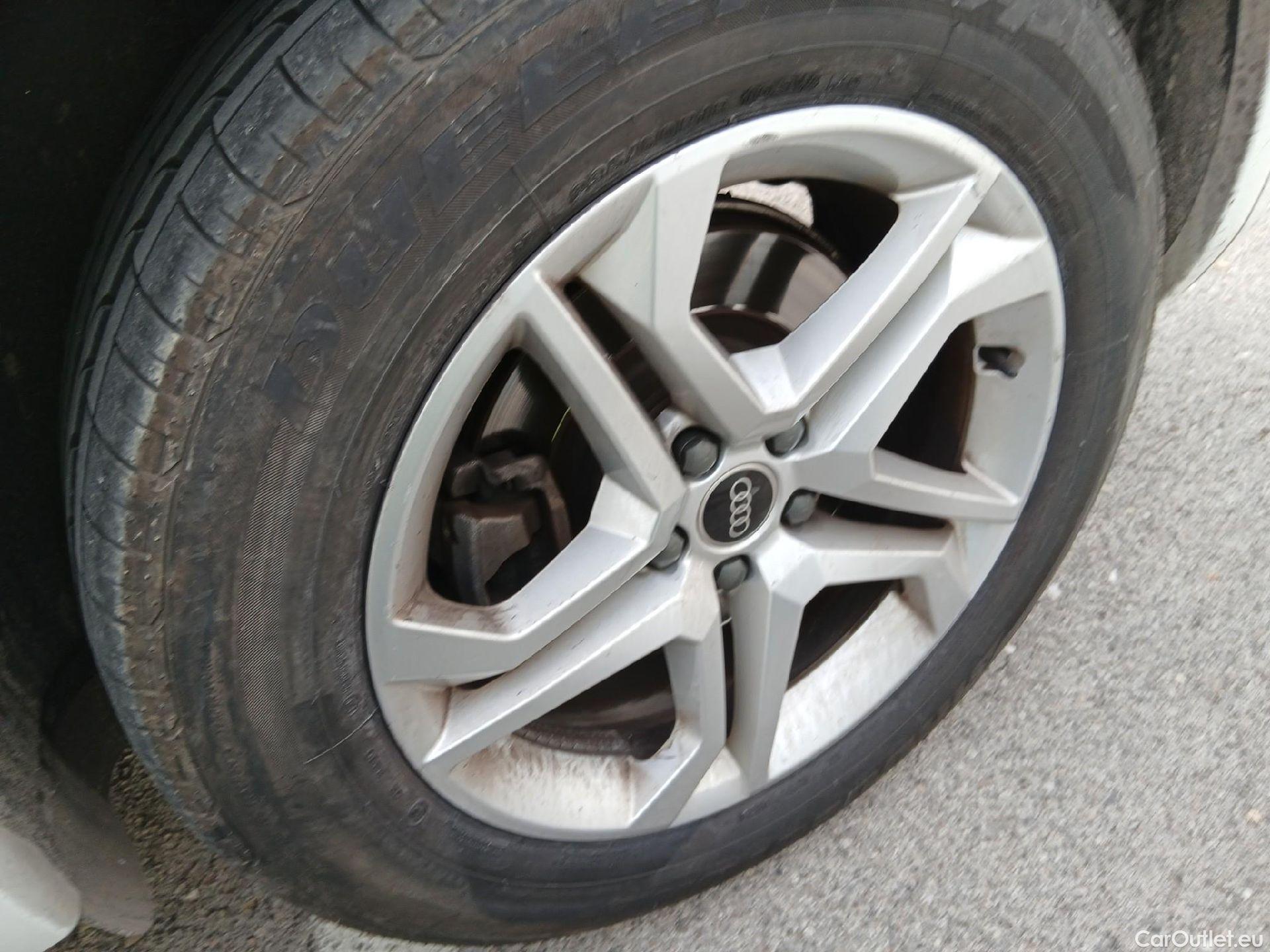  Land Rover  Discovery AUDI Q5 / 2020 / 5P / todoterreno Advanced 35 TDI 120kW S tronic (AC2) #21