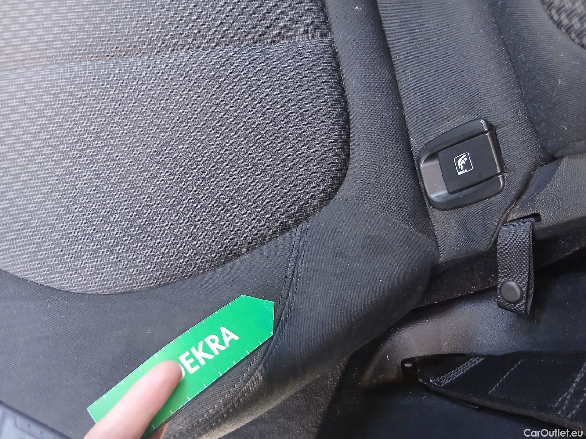  Bmw  X1 BMW  / 2015 / 5P / todoterreno sDrive16d #18