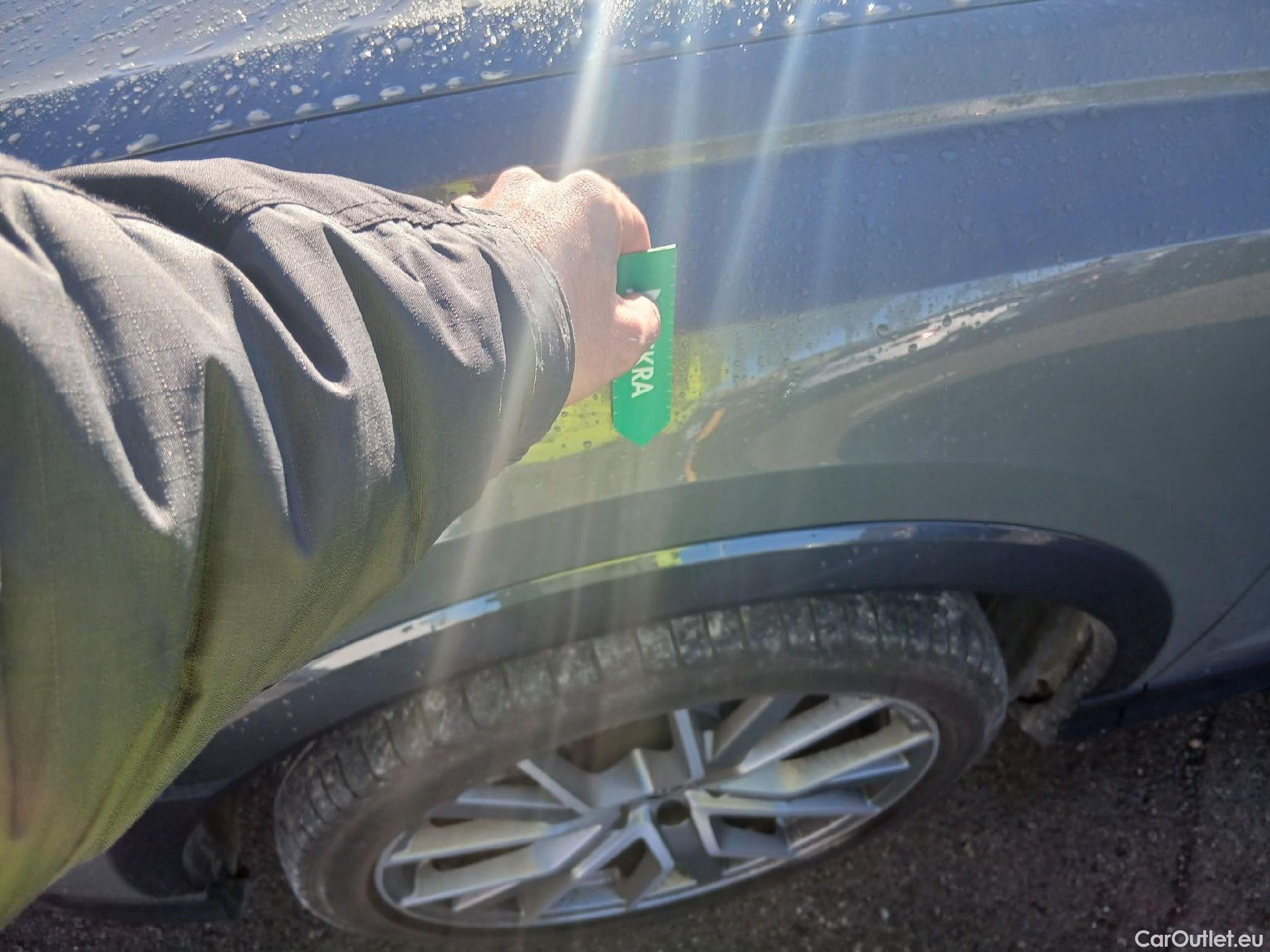  Audi  Q3 AUDI  Sportback / 2019 / 5P / todoterreno 45 TFSI 180kW S tronic Quattr Black Line #5