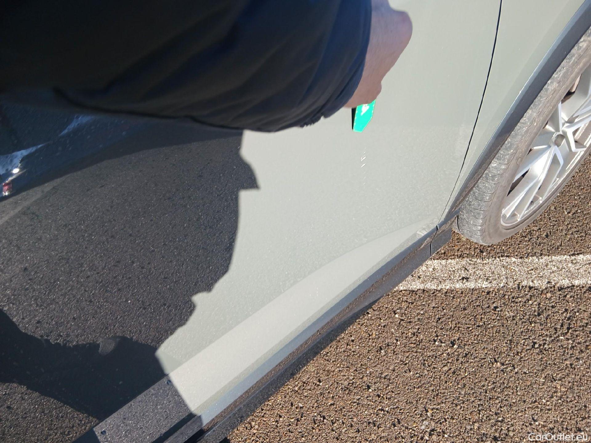  Audi  Q3 AUDI  Sportback / 2019 / 5P / todoterreno 45 TFSI 180kW S tronic Quattr Black Line #24