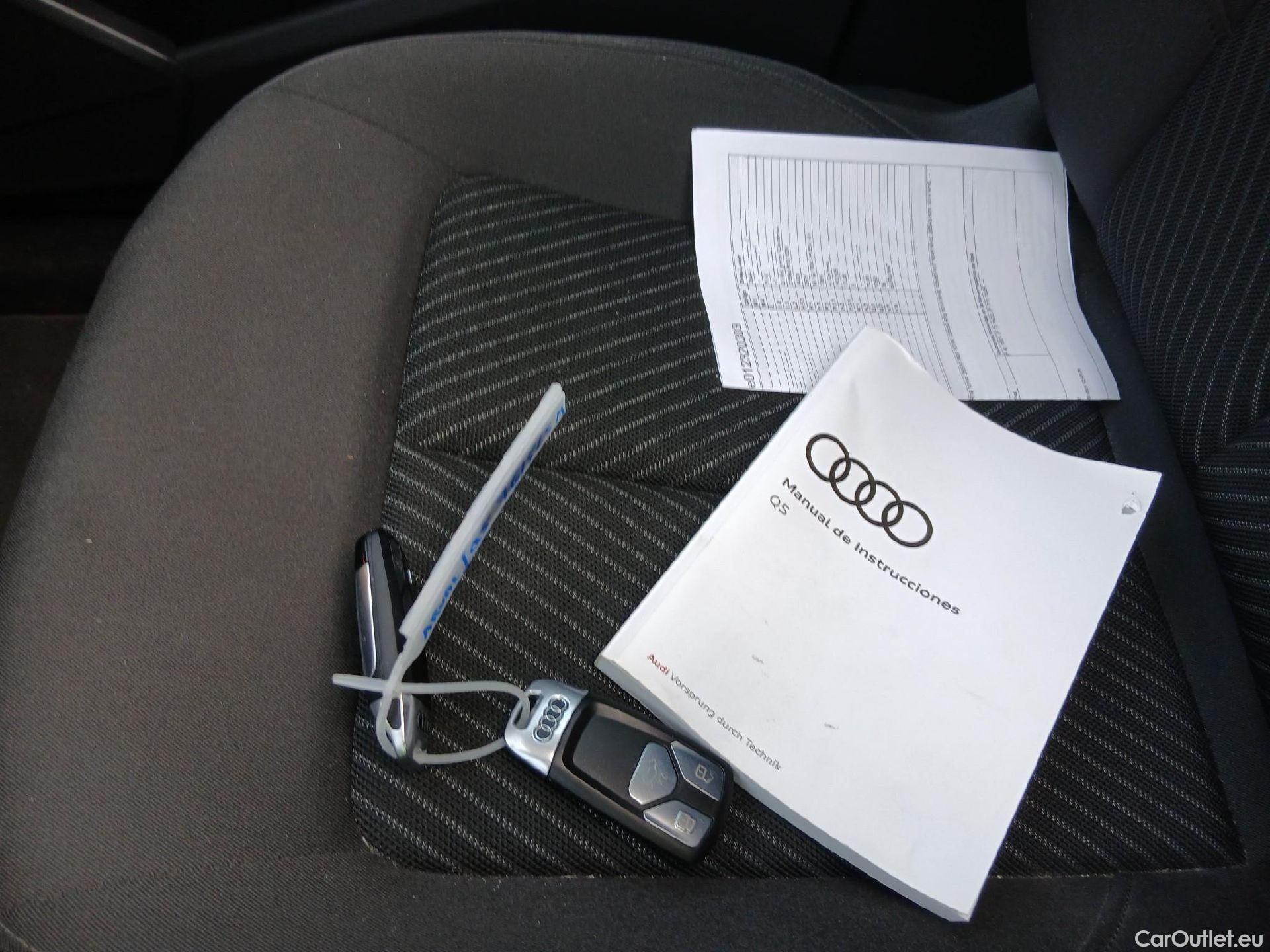  Land Rover  Discovery AUDI Q5 / 2020 / 5P / todoterreno Advanced 50 TFSI e quattro-ultra #1