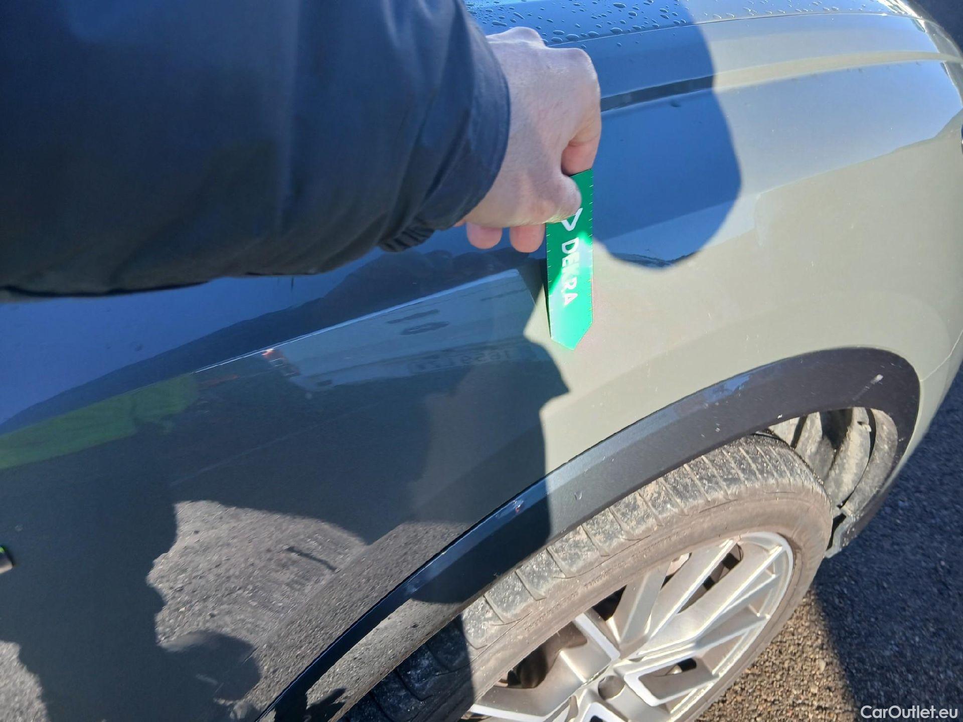  Audi  Q3 AUDI  Sportback / 2019 / 5P / todoterreno 45 TFSI 180kW S tronic Quattr Black Line #26