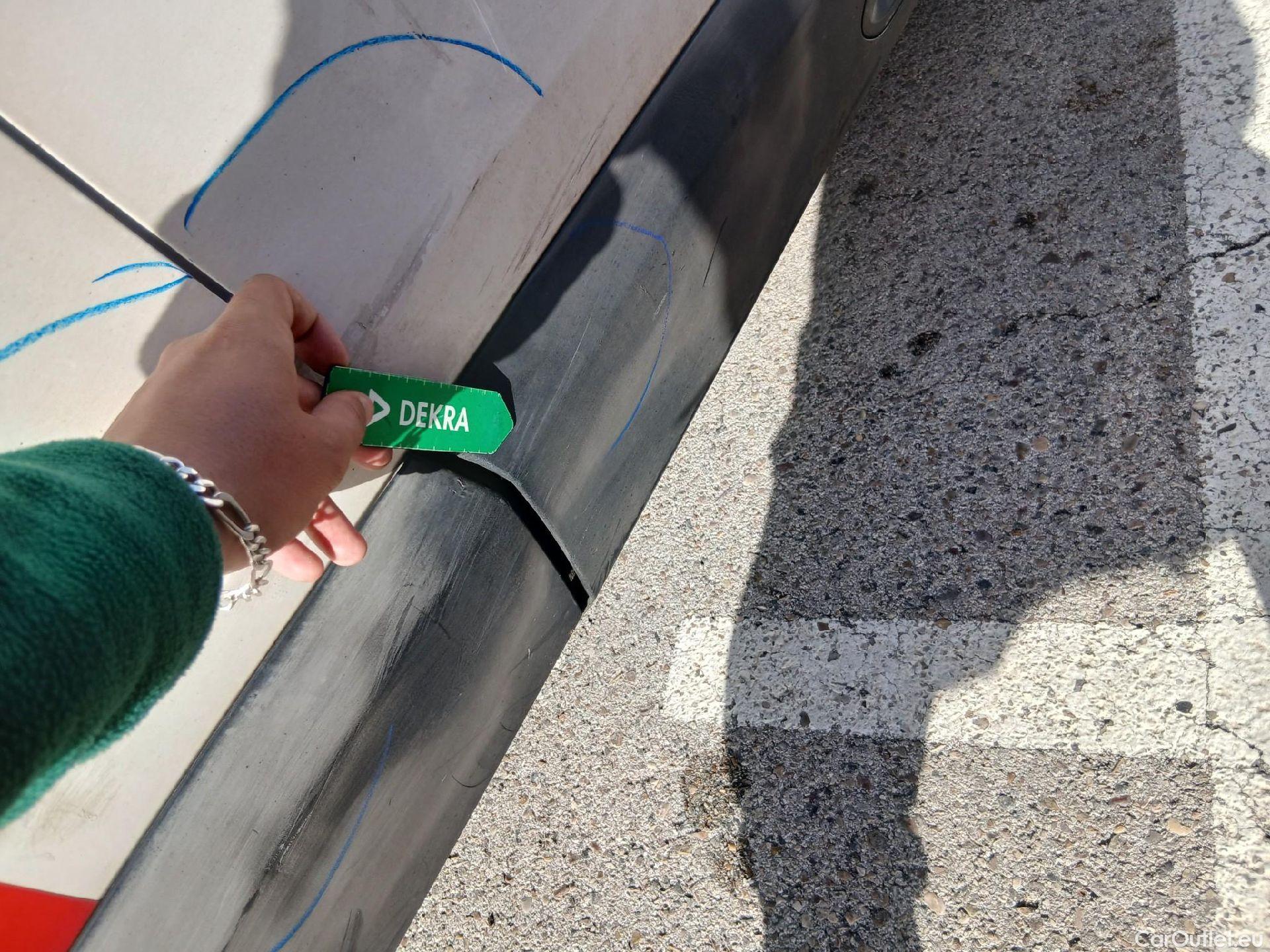  Citroen  C4 CITROEN  / 2020 / 5P / berlina con portón BlueHdi 110 S&S Feel Pack #35