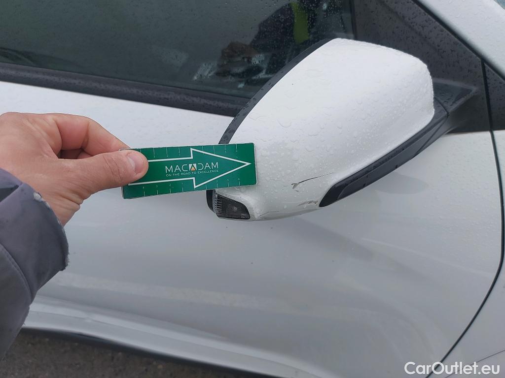  Hyundai  Konna HYUNDAI Kona / 2020 / 5P / todoterreno 150kW EV Maxx #24