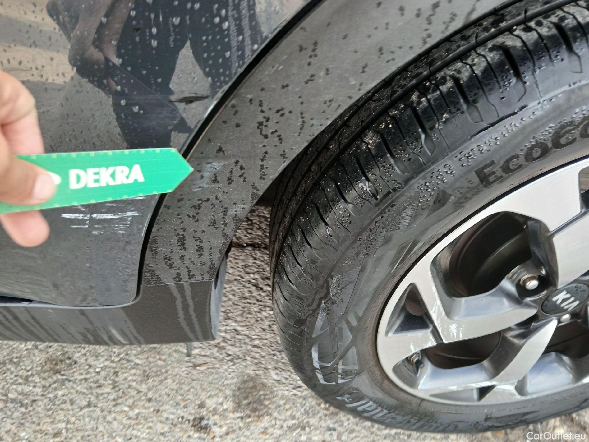  KIA  Sportage KIA  1.6MHEV Drive 100kW(136CV) 4x2(Crist Tintados)(CX) #14