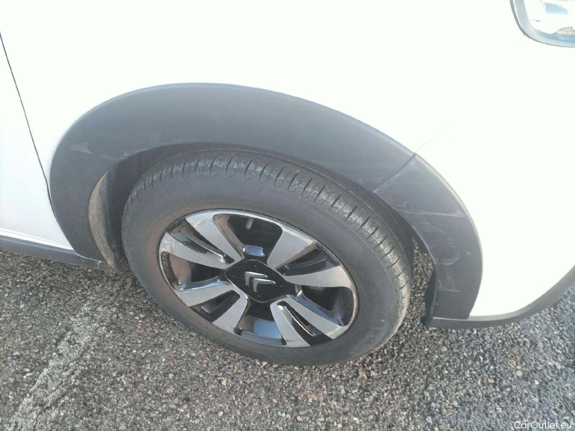  Citroen  C3 CITROEN  / 2020 / 5P / berlina con portón PureTech 60KW (83CV) Feel Pack #2