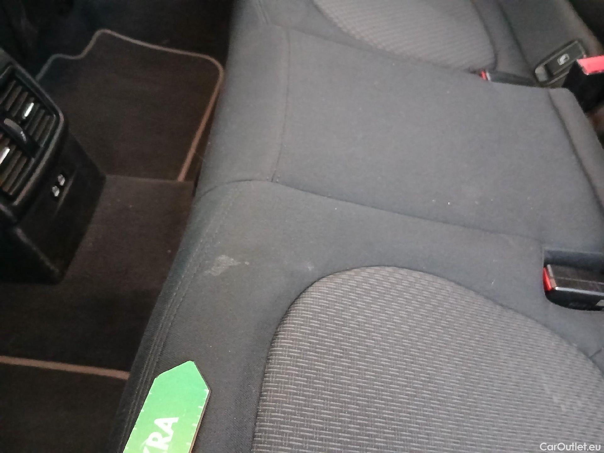  Bmw  X2 BMW  / 2017 / 5P / todoterreno sDrive18i (AC) #16