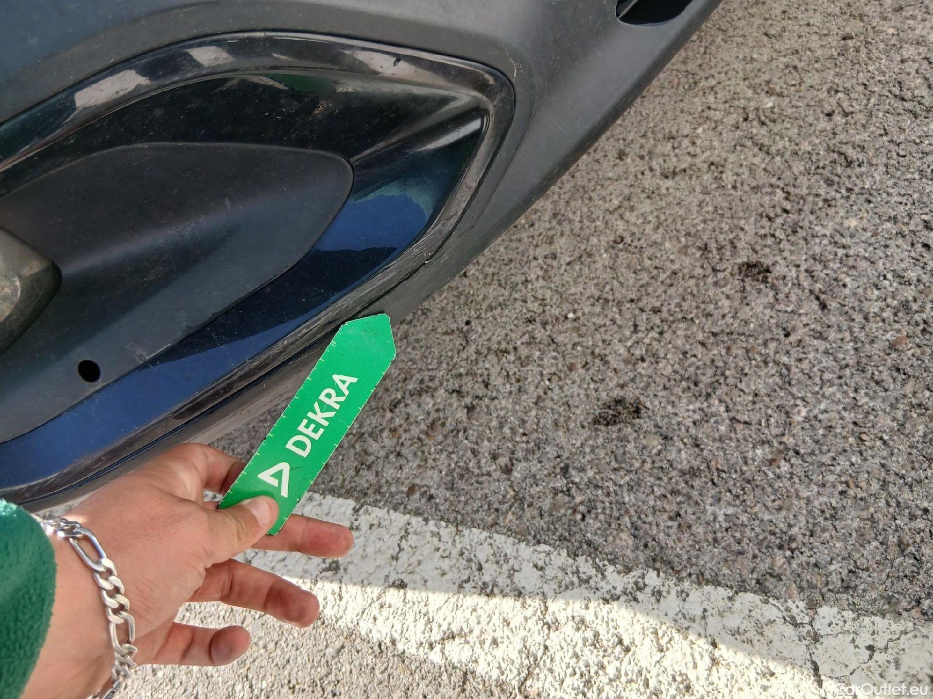  Citroen  C4 CITROEN  / 2020 / 5P / berlina con portón BlueHdi 110 S&S Feel Pack #11