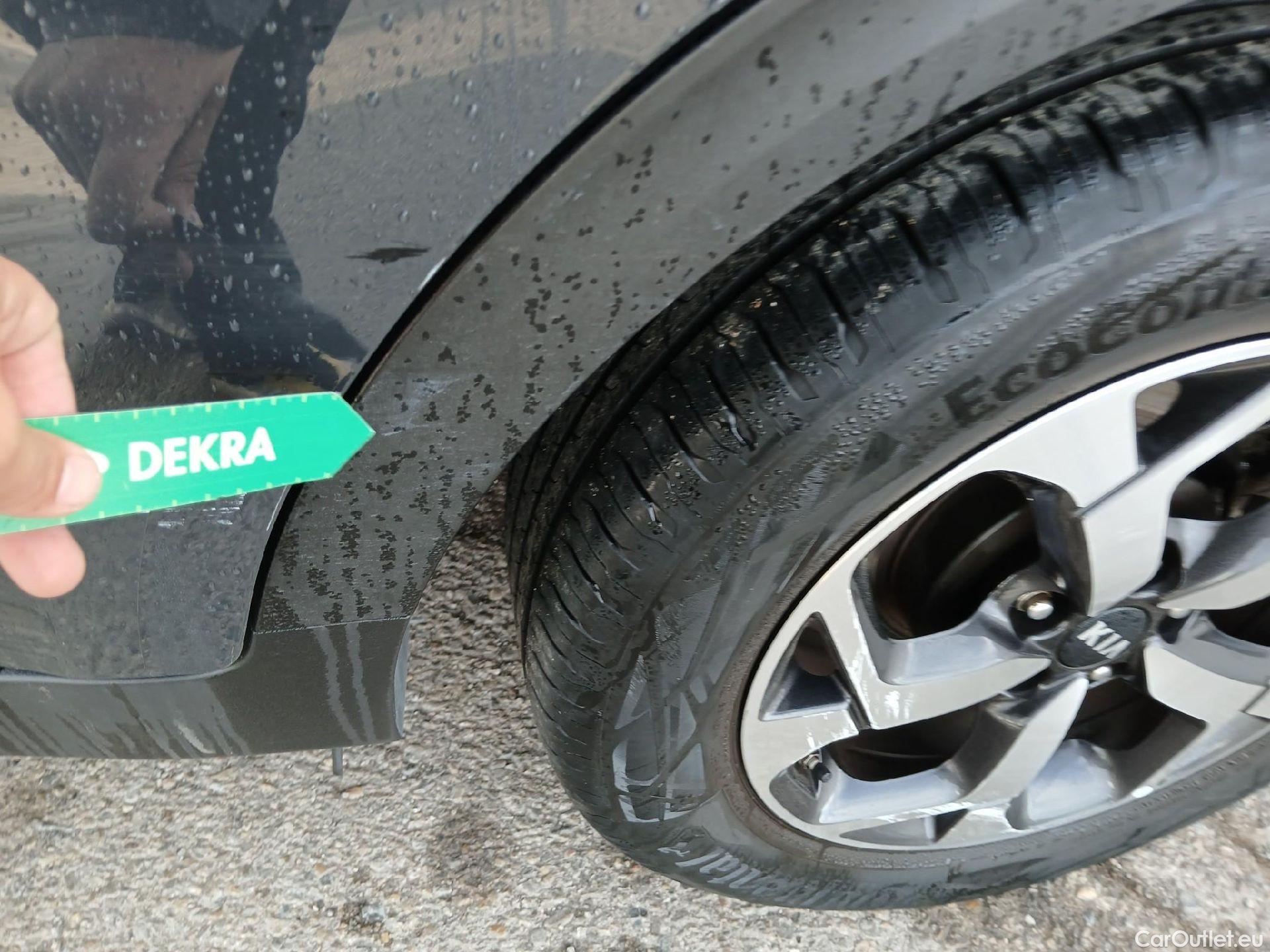  KIA  Sportage KIA  1.6MHEV Drive 100kW(136CV) 4x2(Crist Tintados)(CX) #12