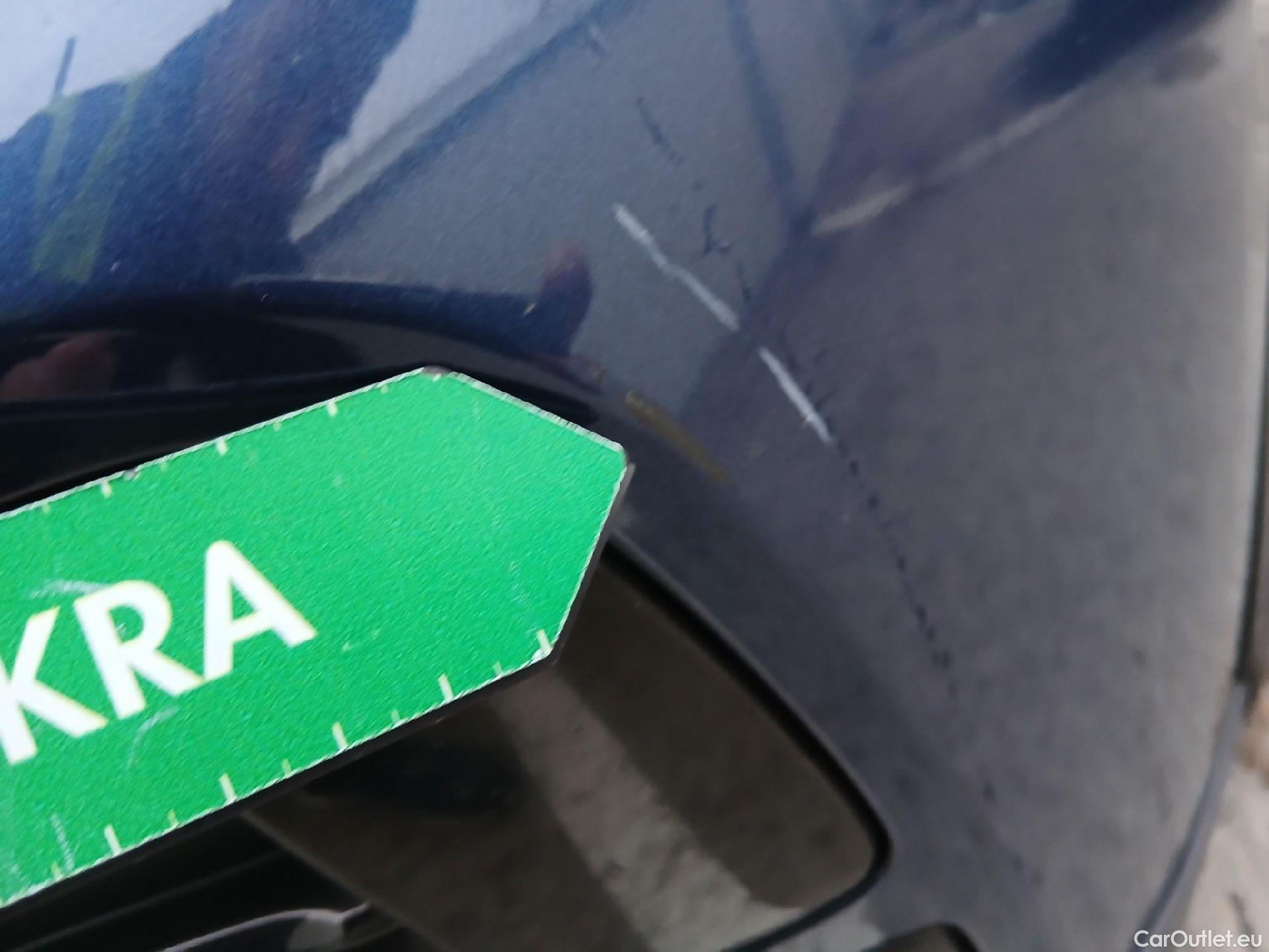  Bmw  X2 BMW  / 2017 / 5P / todoterreno sDrive18i (AC) #6