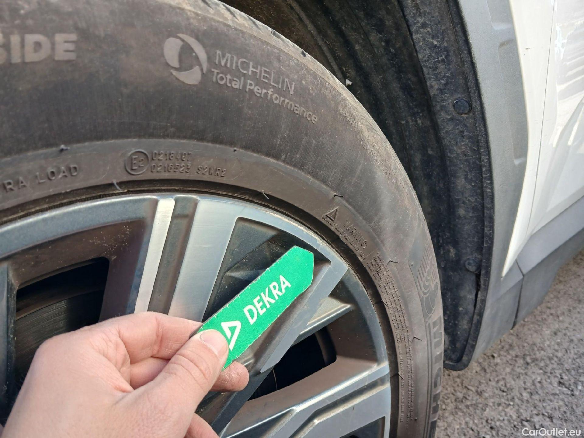  Hyundai  Tucson HYUNDAI  / 2020 / 5P / todoterreno 1.6 CRDI 100kW (136CV) 48V Maxx #17