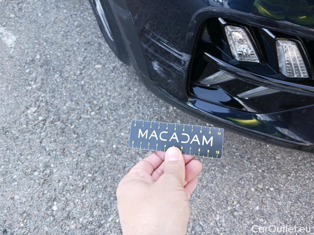  KIA  Niro KIA  / 2019 / 5P / crossover 1.6 GDi HEV 104kW (141CV) Drive #33