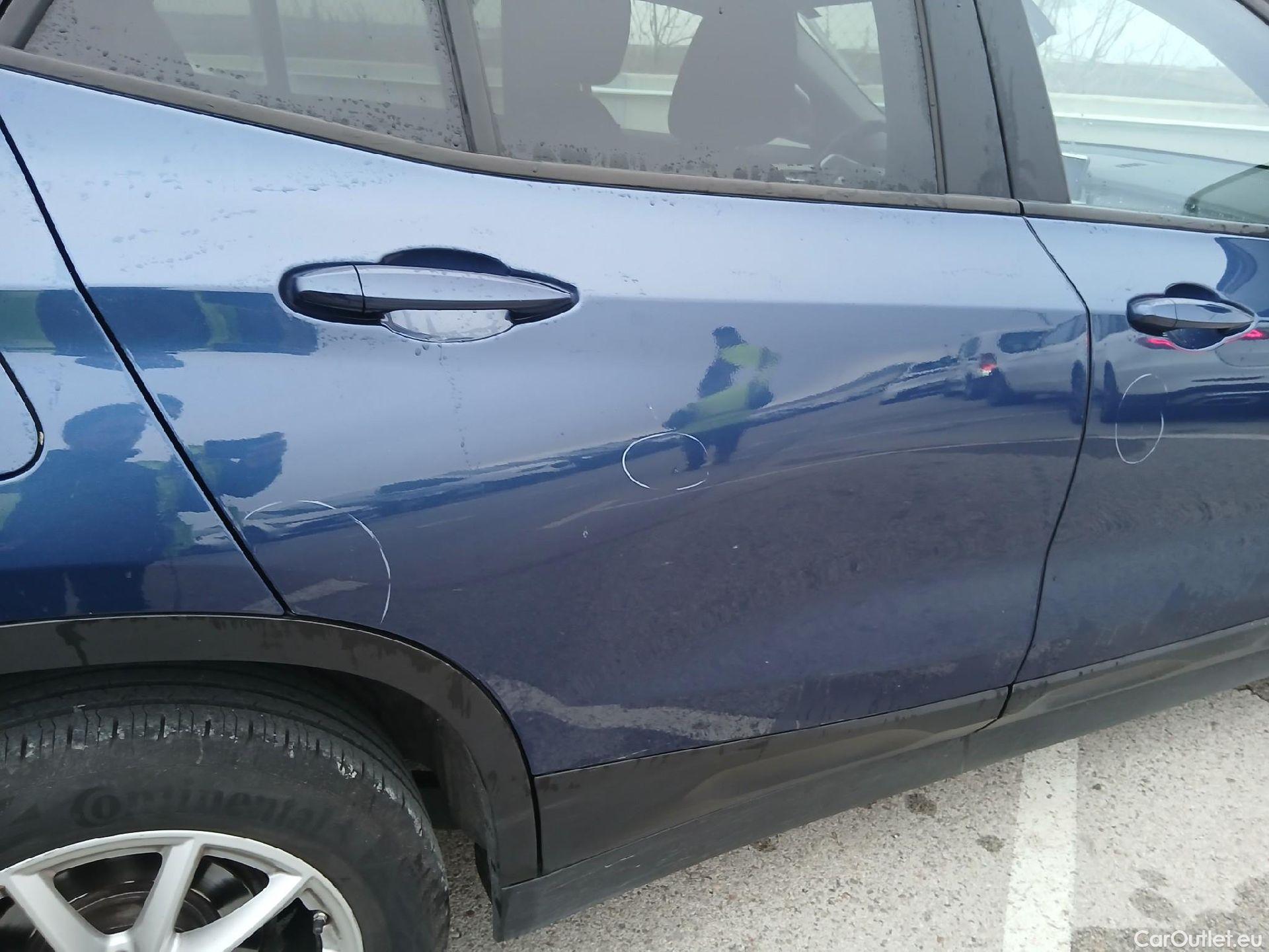  Bmw  X2 BMW  / 2017 / 5P / todoterreno sDrive18i (AC) #27