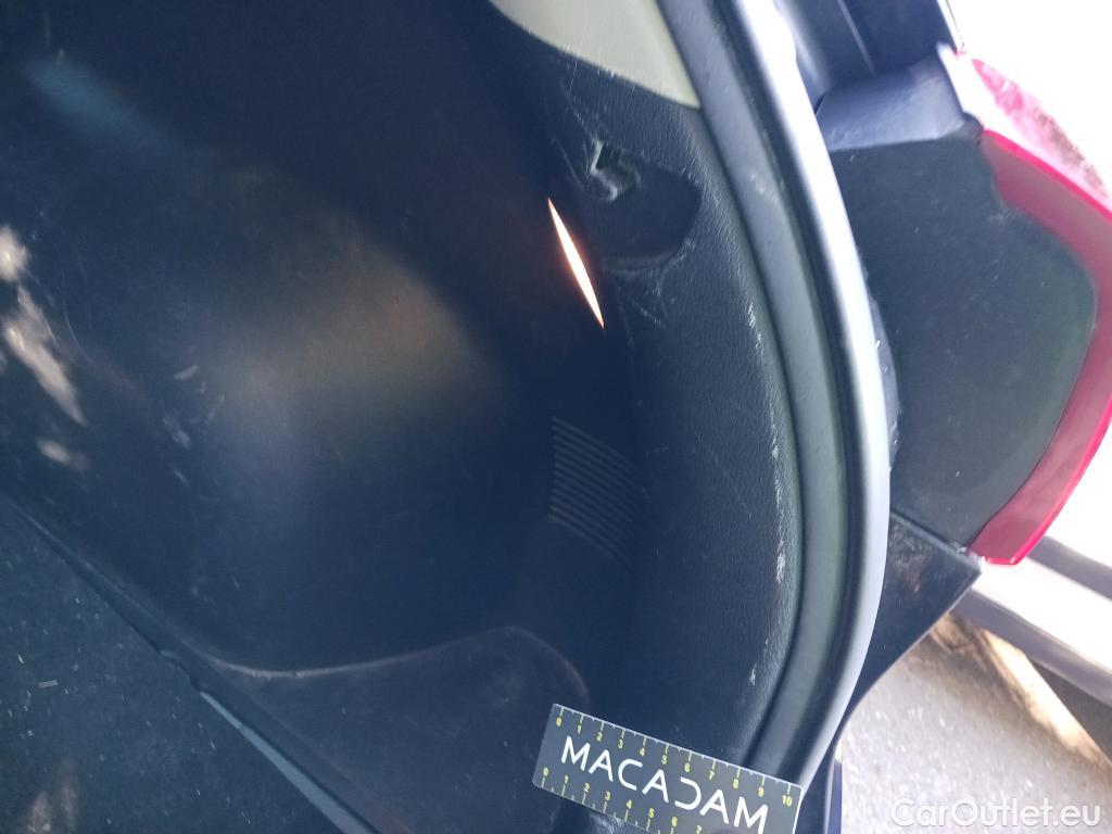  KIA  Niro KIA  / 2019 / 5P / crossover 1.6 GDi HEV 104kW (141CV) Drive #22