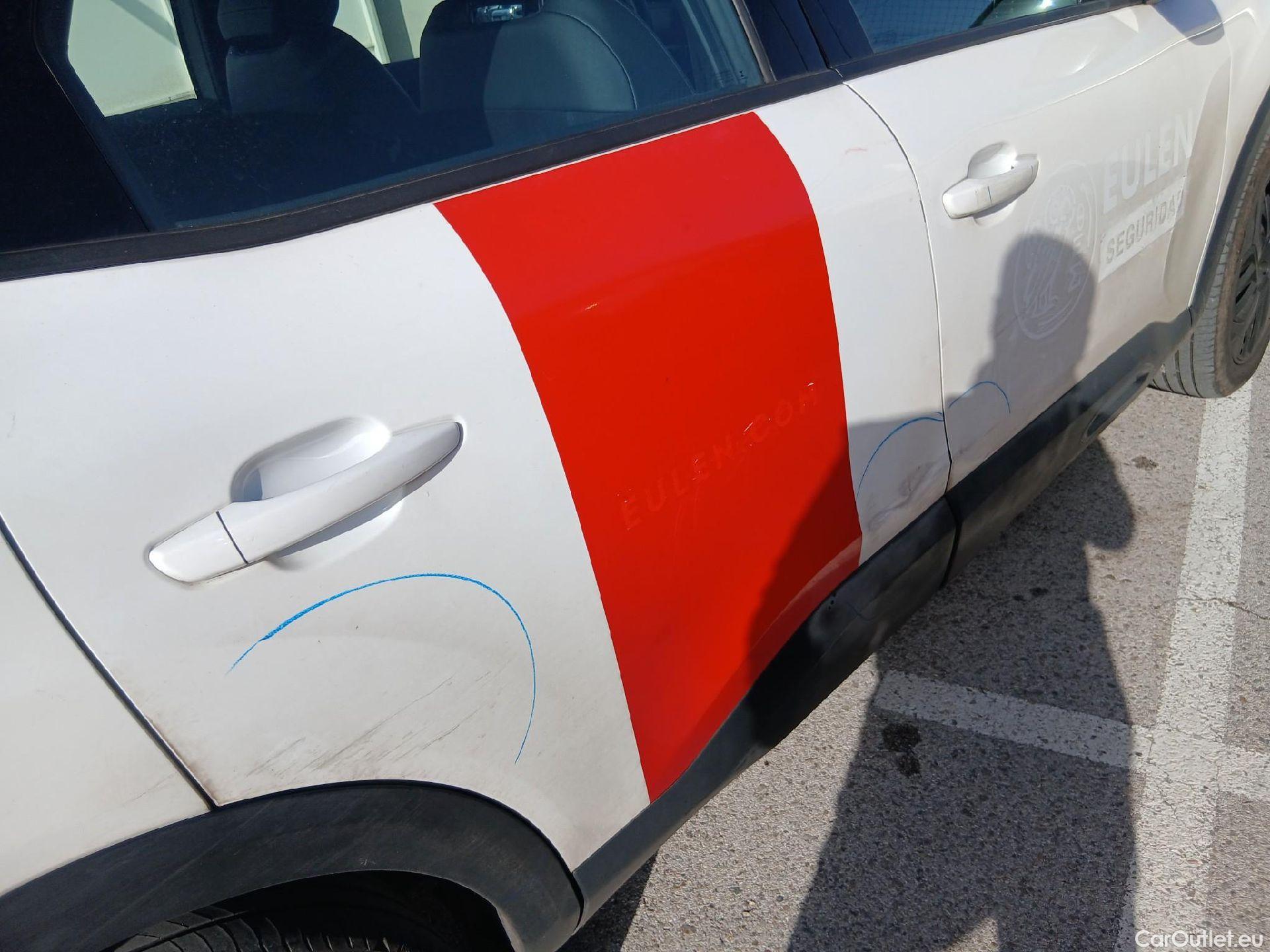  Citroen  C4 CITROEN  / 2020 / 5P / berlina con portón BlueHdi 110 S&S Feel Pack #27