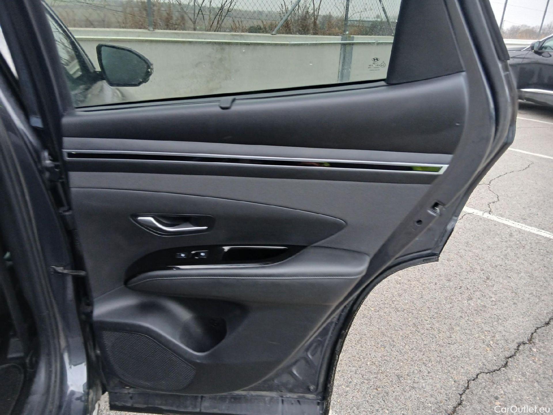  Hyundai  Tucson HYUNDAI  / 2020 / 5P / todoterreno 1.6 TGDI 169kW (230CV) HEV Style Auto #19