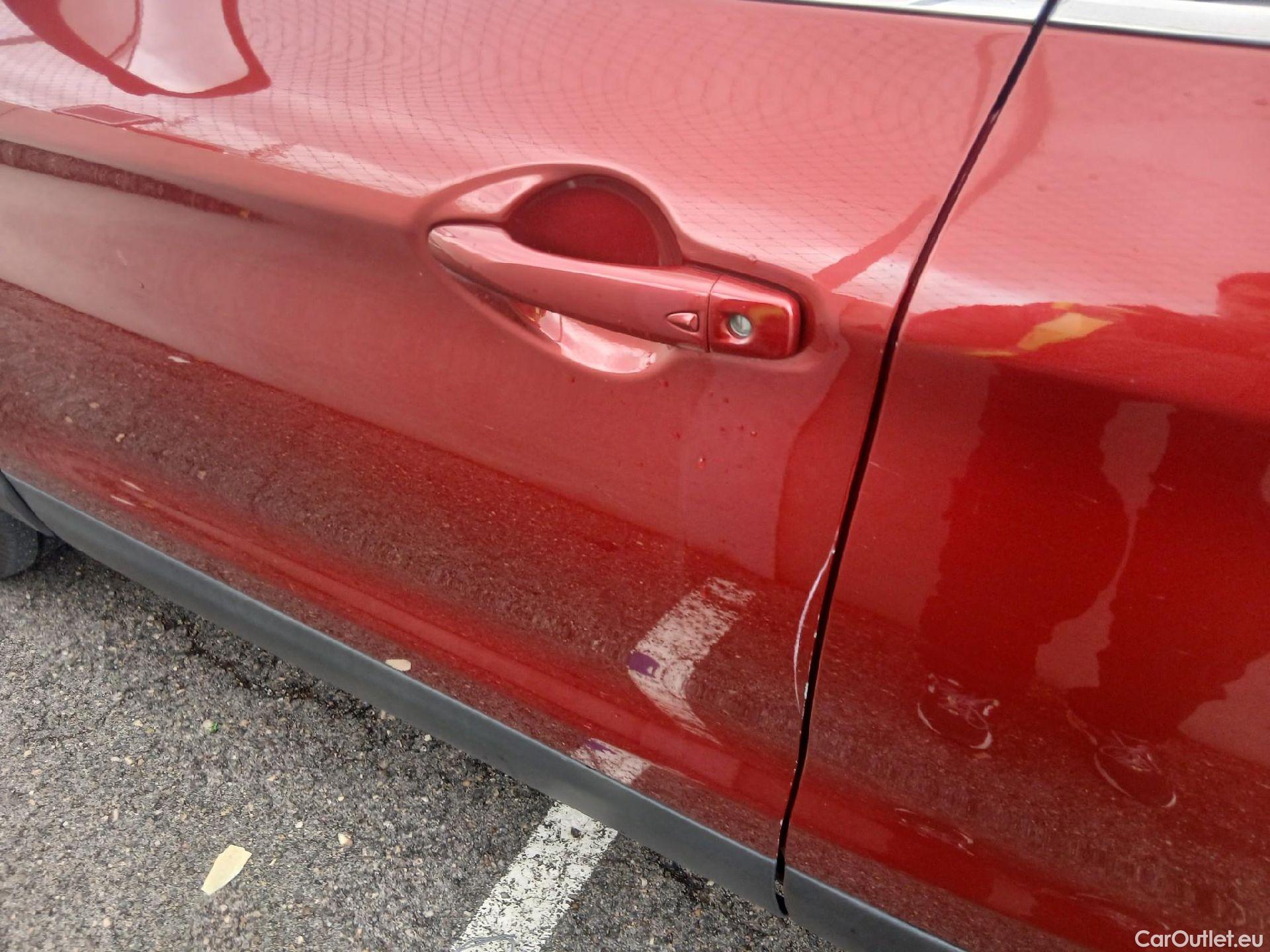  Nissan  Qashqai NISSAN  / 2017 / 5P / todoterreno DIG-T 103 kW (140 CV) E6D N-CONNECTA #17