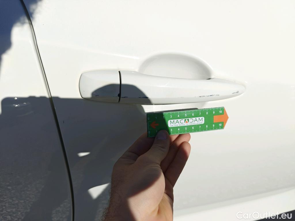  Nissan  Juke NISSAN  / 2019 / 5P / crossover DIG-T 84 kW (114 CV) 6M/T Acenta #27