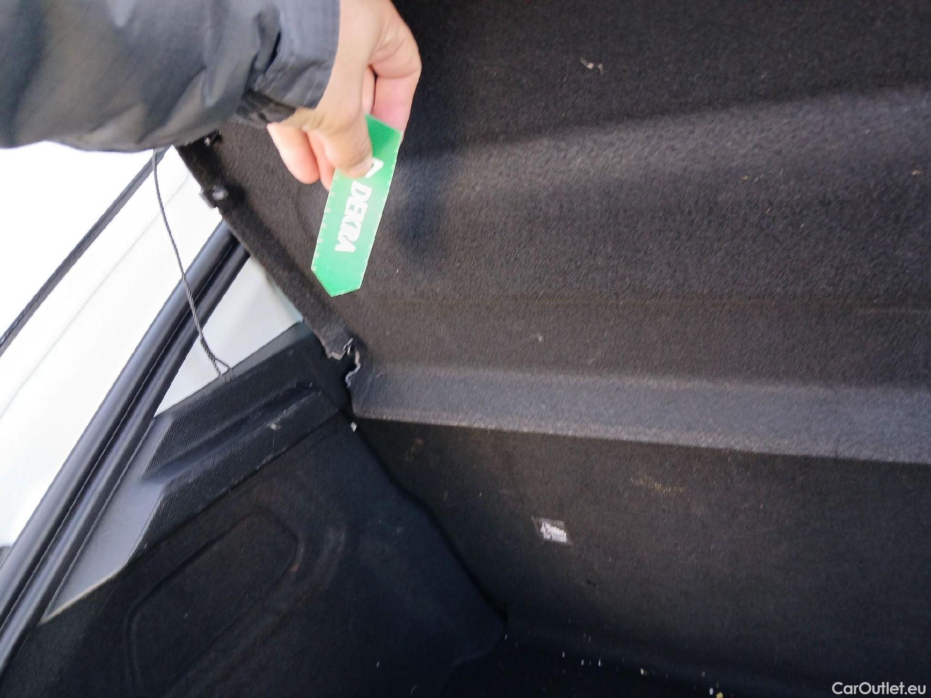  Opel  Corsa OPEL  1.2T XHL 74kW (100CV) Elegance #5