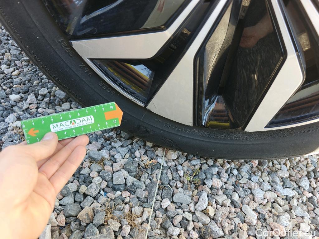  Nissan  Juke NISSAN  / 2019 / 5P / crossover DIG-T 84 kW (114 CV) 6M/T Acenta #22