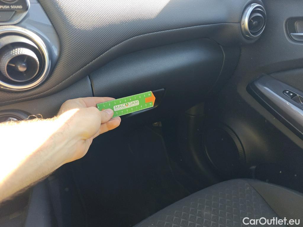  Nissan  Juke NISSAN  / 2019 / 5P / crossover DIG-T 84 kW (114 CV) 6M/T Acenta #8