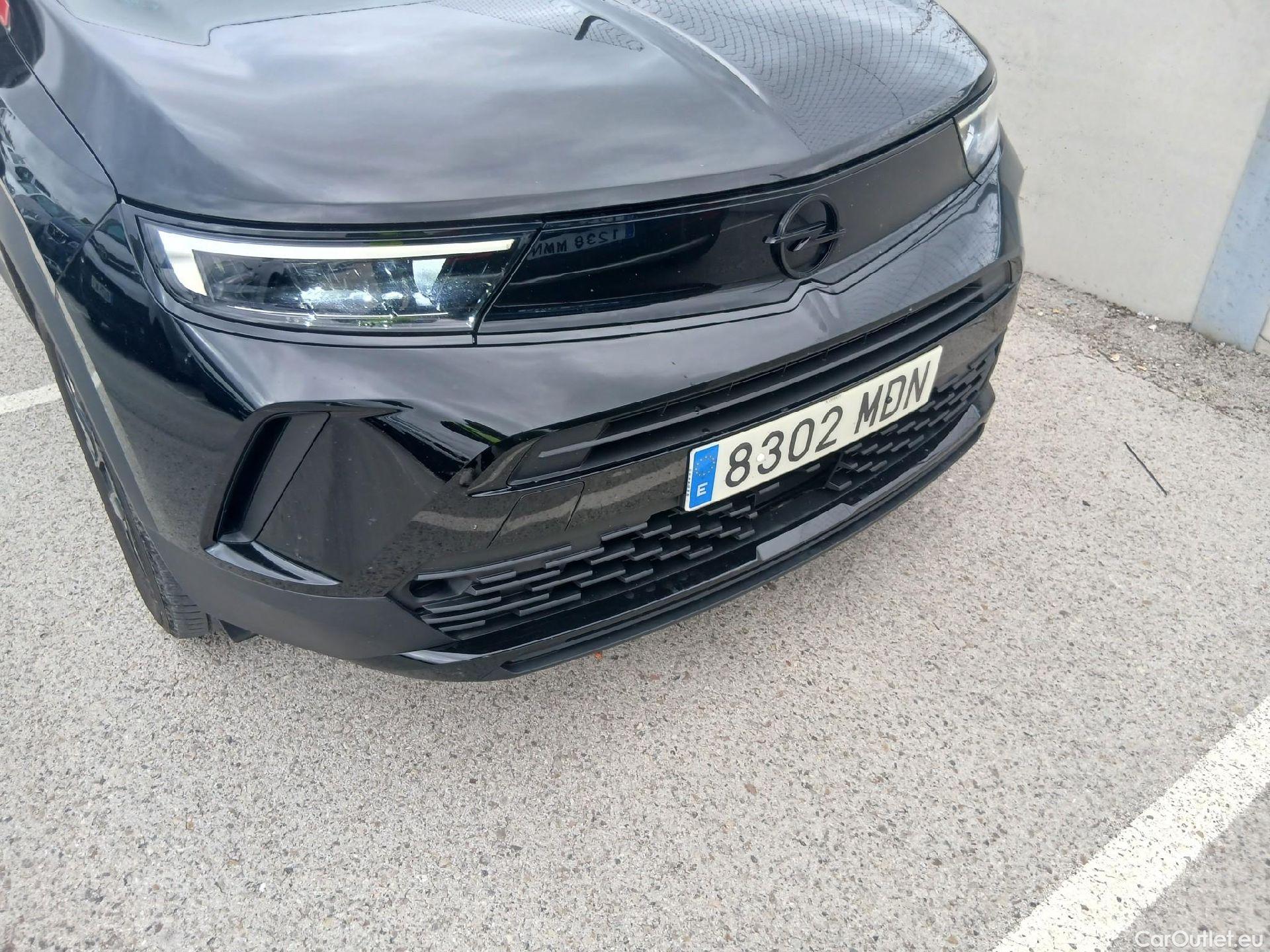  Opel  Mokka OPEL  / 2020 / 5P / todoterreno 1.2 T 96kW (130 CV) GS Auto #3