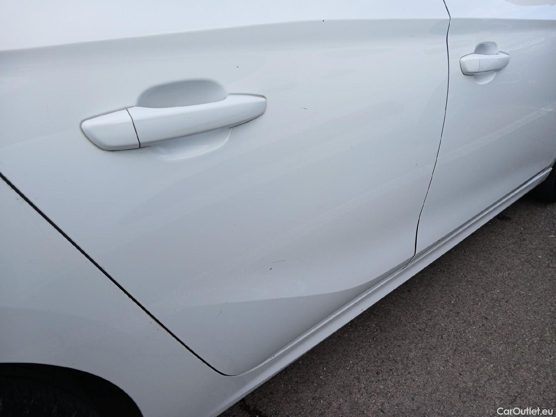  Opel  Corsa OPEL  / 2019 / 5P / berlina con portón 1.2 XEL 55kW (75CV) Edition #27