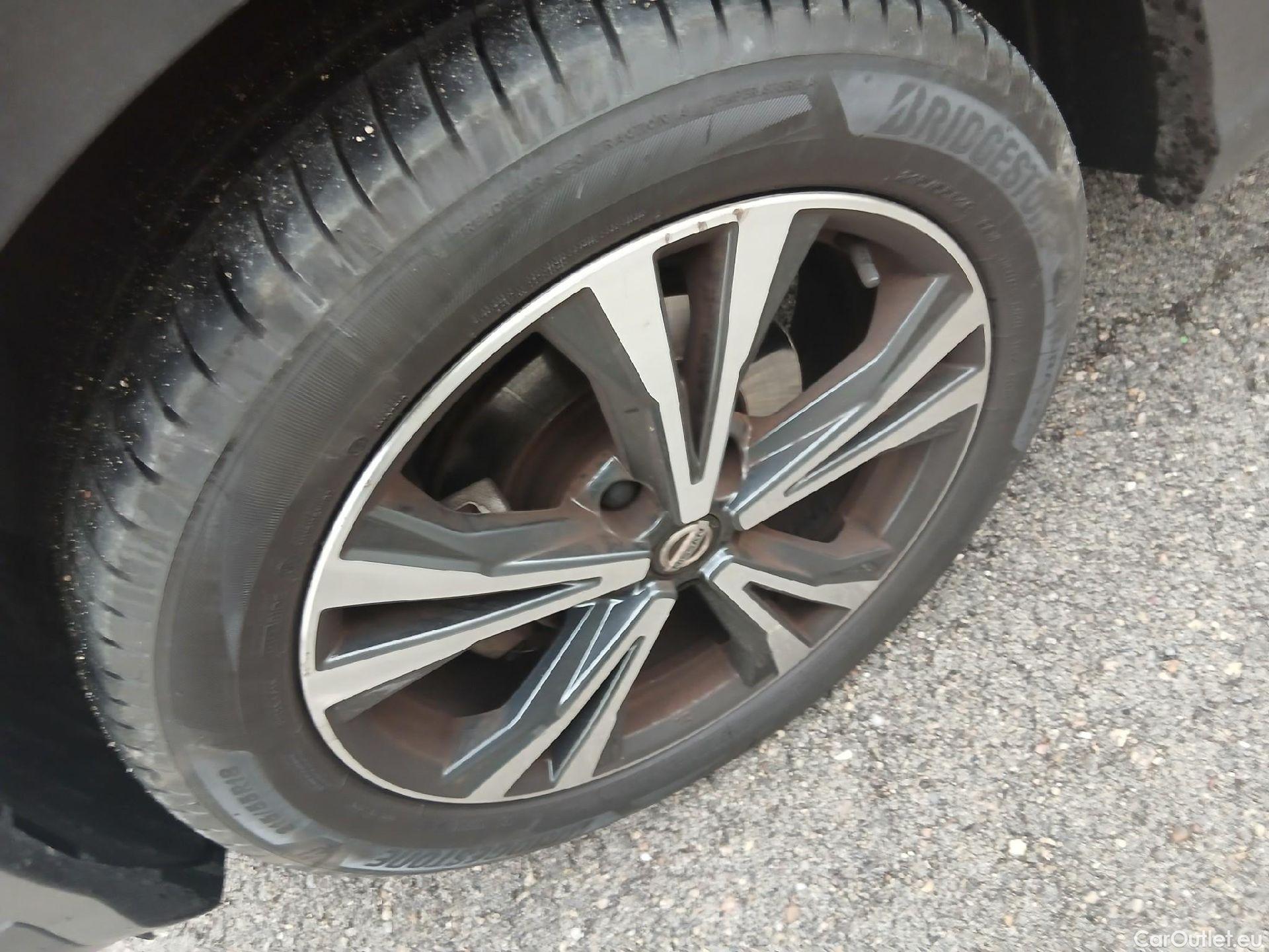  Nissan  Qashqai NISSAN  / 2017 / 5P / todoterreno DIG-T 103 kW (140 CV) E6D N-CONNECTA #10