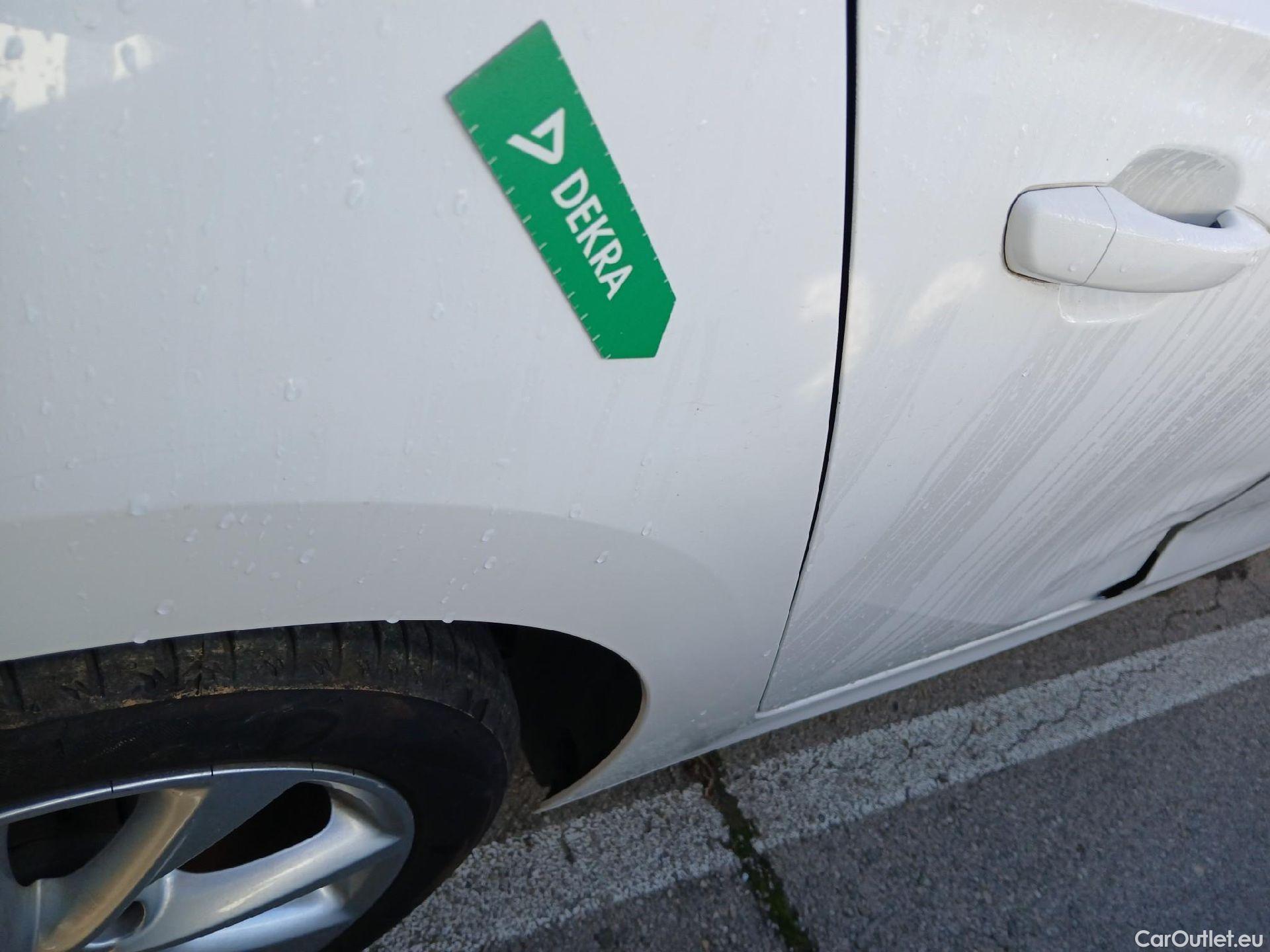  Opel  Corsa OPEL  1.2T XHL 74kW (100CV) Elegance #23