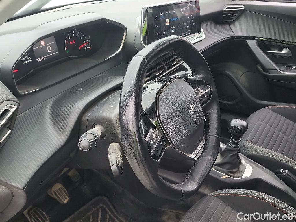  Peugeot  2008 PEUGEOT  / 2019 / 5P / todoterreno Active BlueHDI 100 S&S BVM6 #9