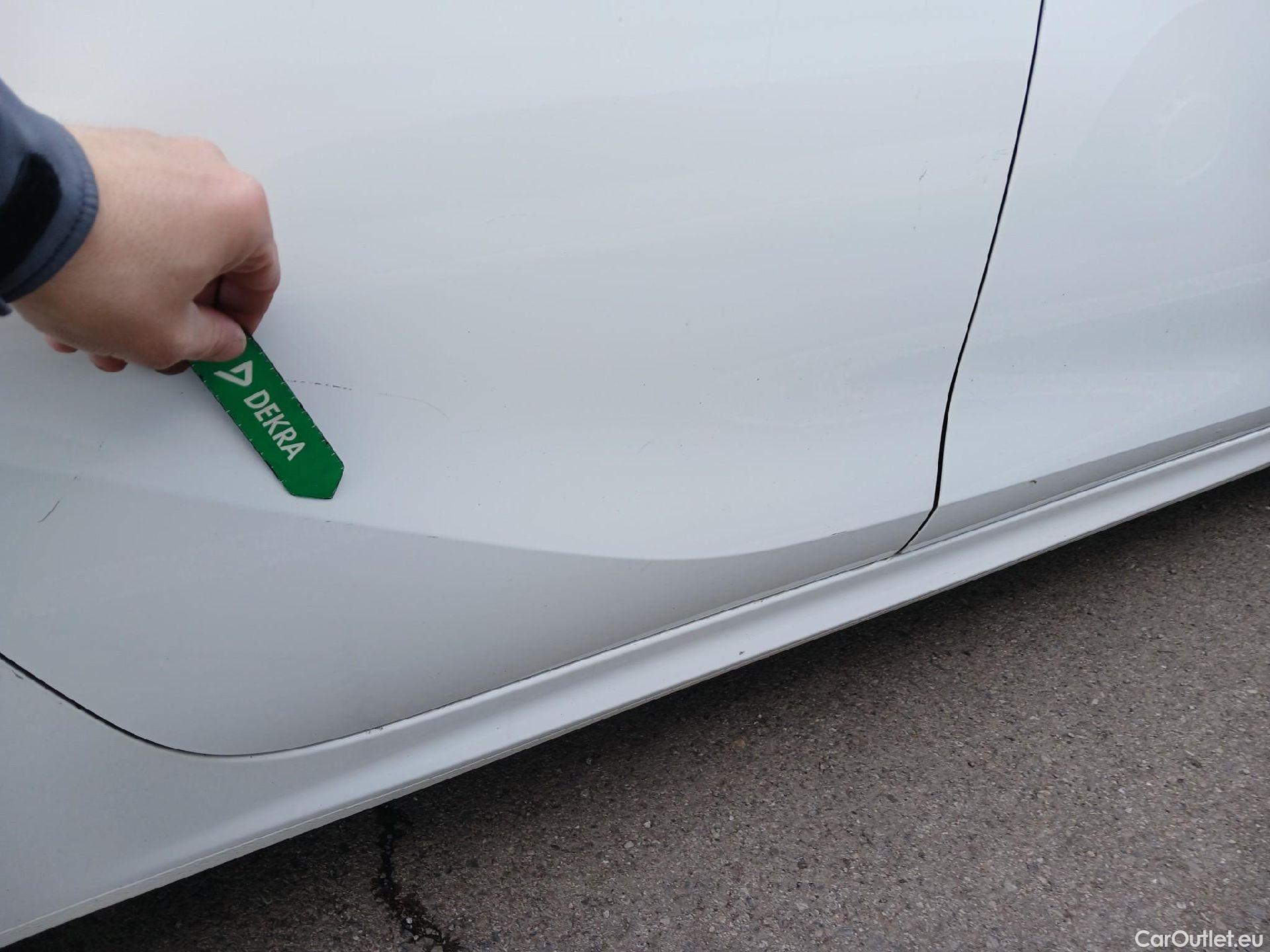  Opel  Corsa OPEL  / 2019 / 5P / berlina con portón 1.2 XEL 55kW (75CV) Edition #28