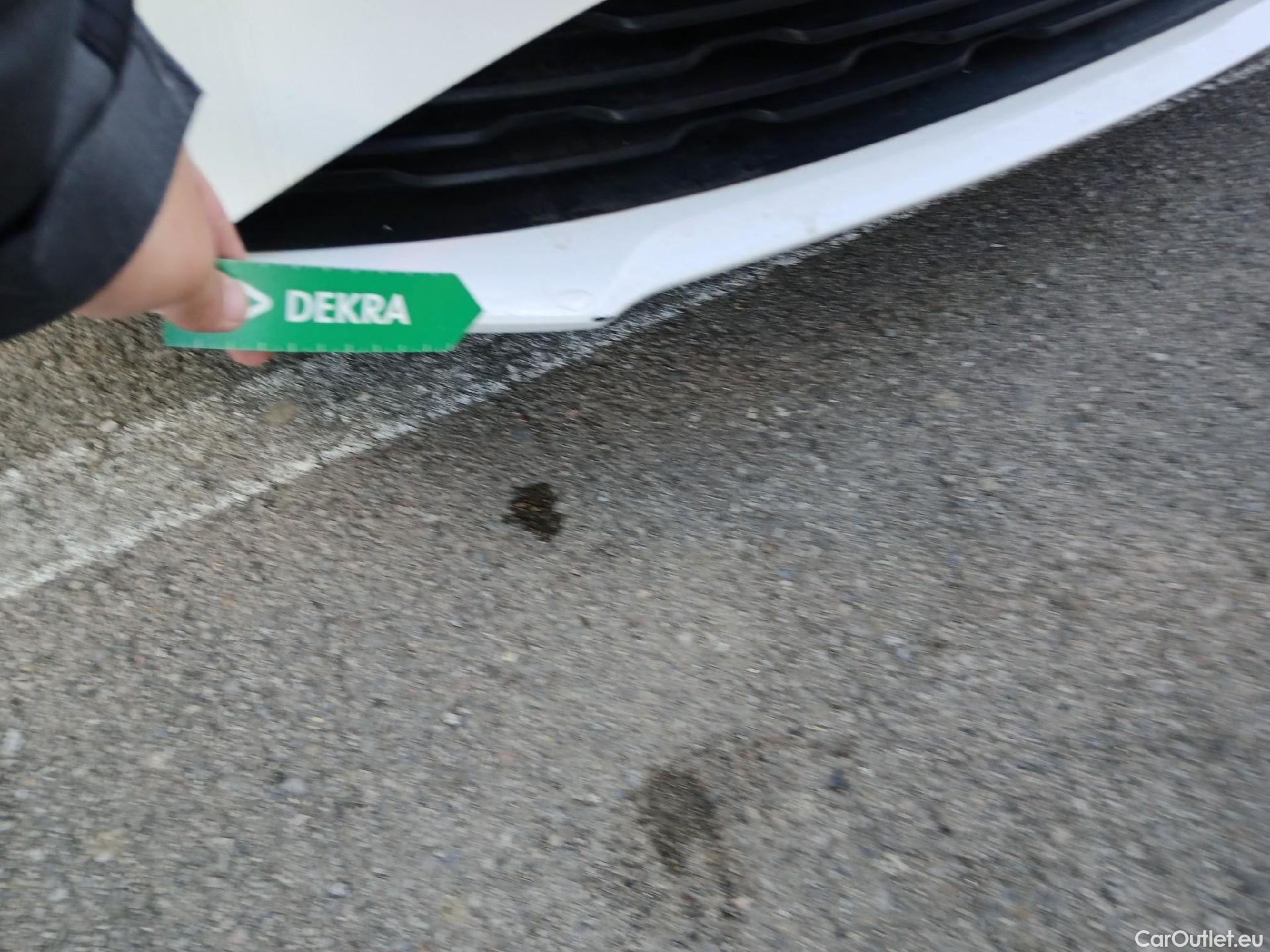  Opel  Corsa OPEL  1.2T XHL 74kW (100CV) Elegance #13