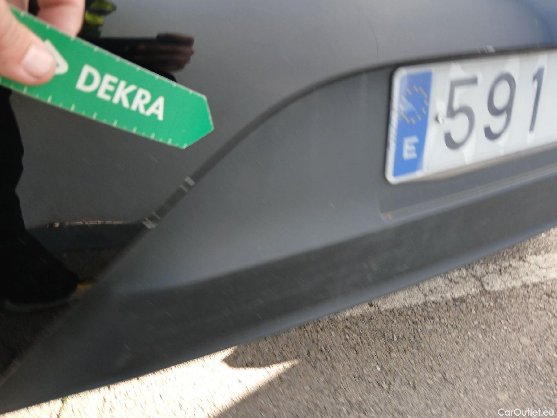  Toyota  Aygo X TOYOTA  Cross / 2022 / 5P / todoterreno 1.0 VVT-I 72CV Play #29