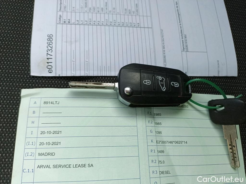  Citroen  Berlingo CITROEN  / 2018 / 3P / furgón derivado de turismo Talla M BlueHDi 100 CONTROL #2