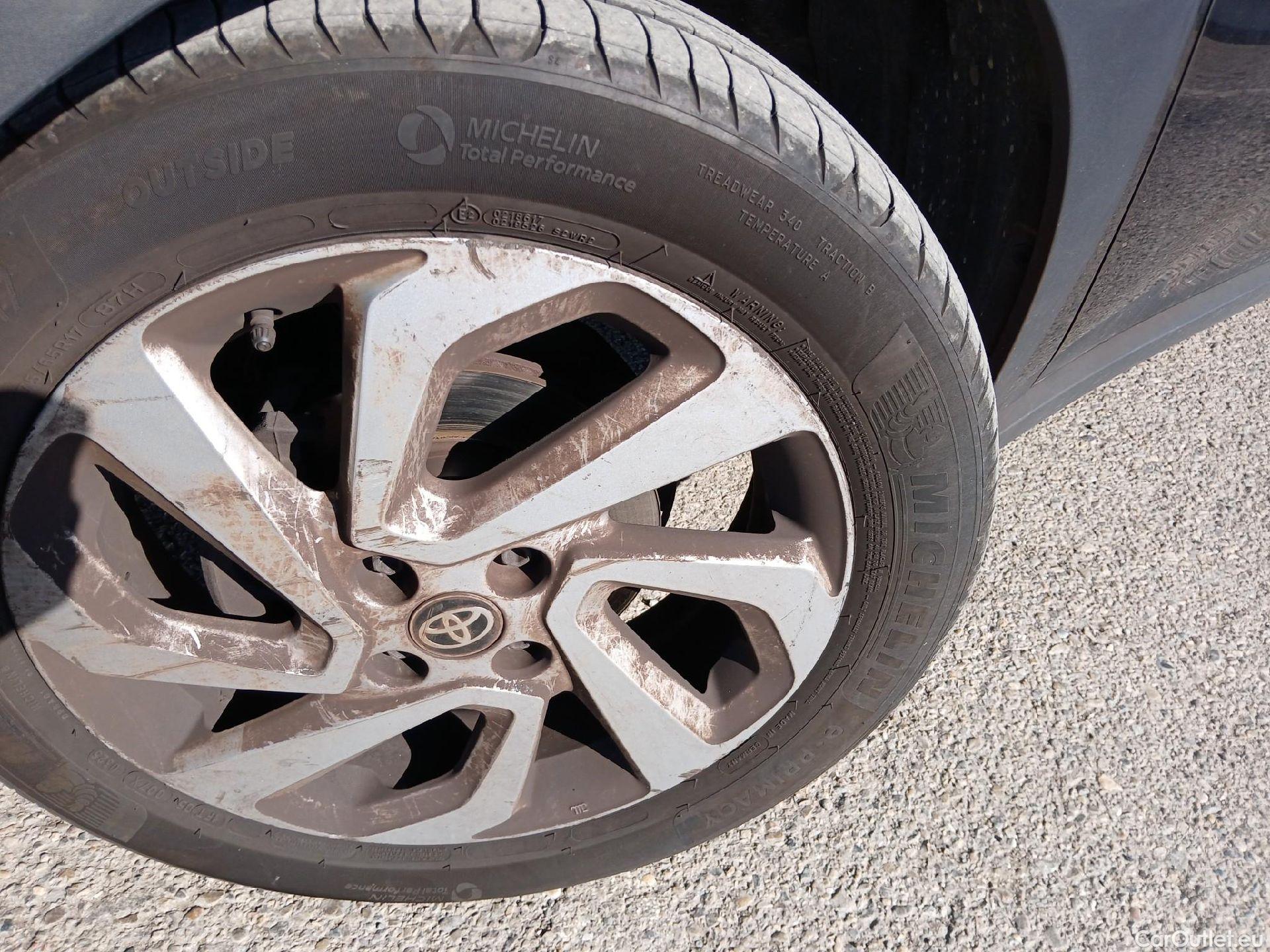  Toyota  Aygo X TOYOTA  Cross / 2022 / 5P / todoterreno 1.0 VVT-I 72CV Play #12