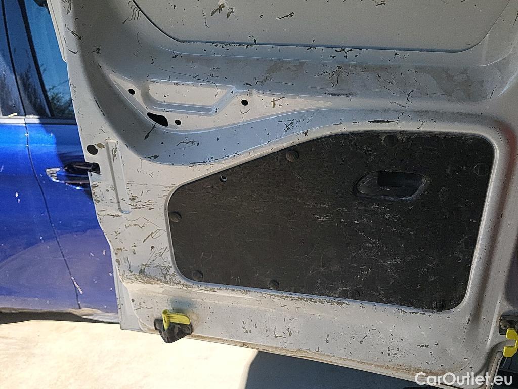  Citroen  Berlingo CITROEN  / 2018 / 3P / furgón derivado de turismo Talla M BlueHDi 100 CONTROL #25