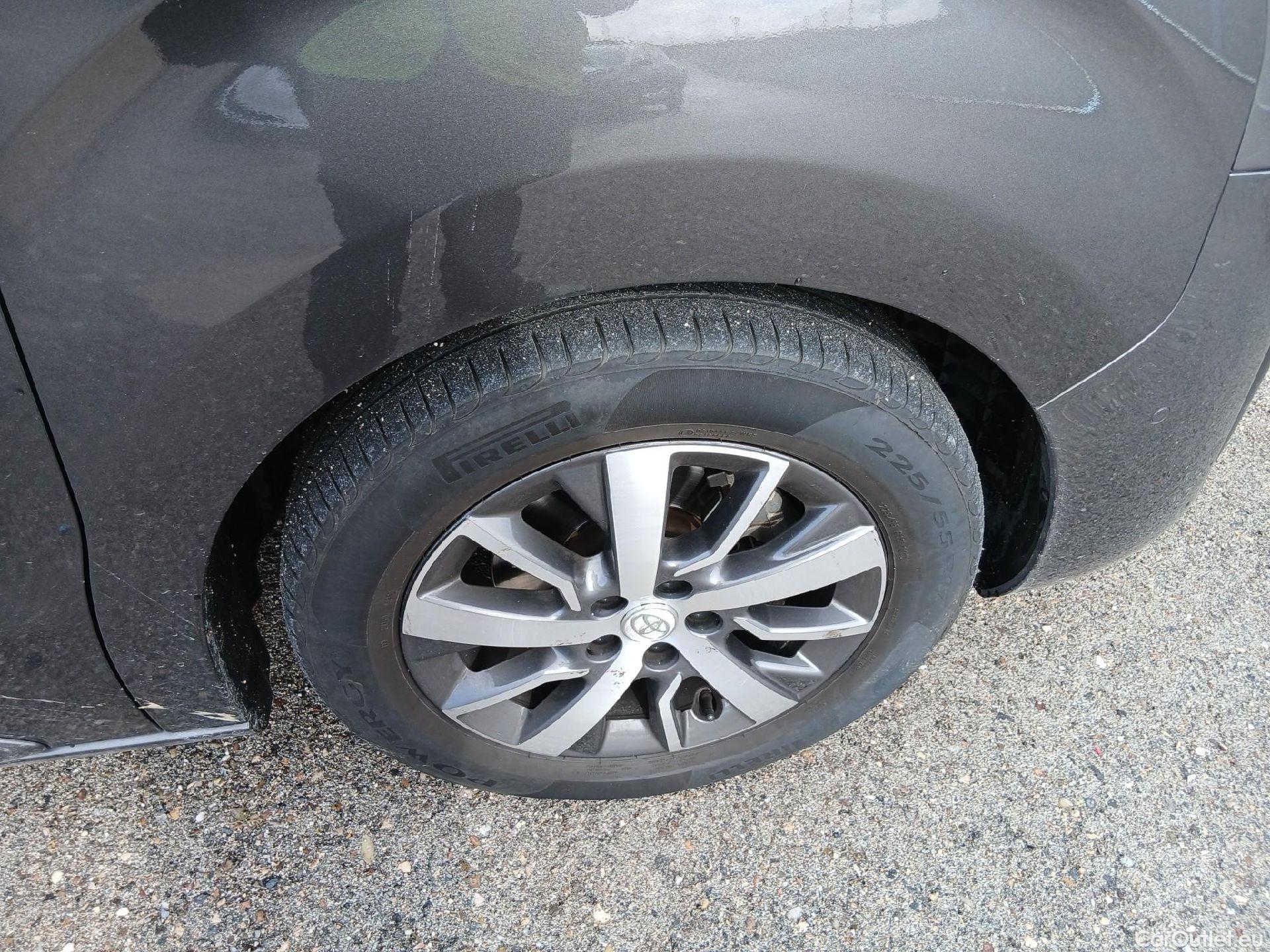  Toyota  Proace TOYOTA  Verso / 2020 / 5P / monovolumen Family 75kWh Advance L2 ELECTRIC #1